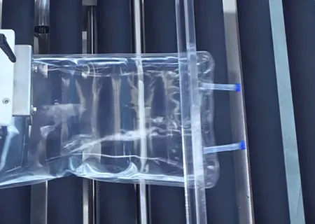 جهاز اختبار التسرب في أكياس المحاليل الوريدية IV Bag